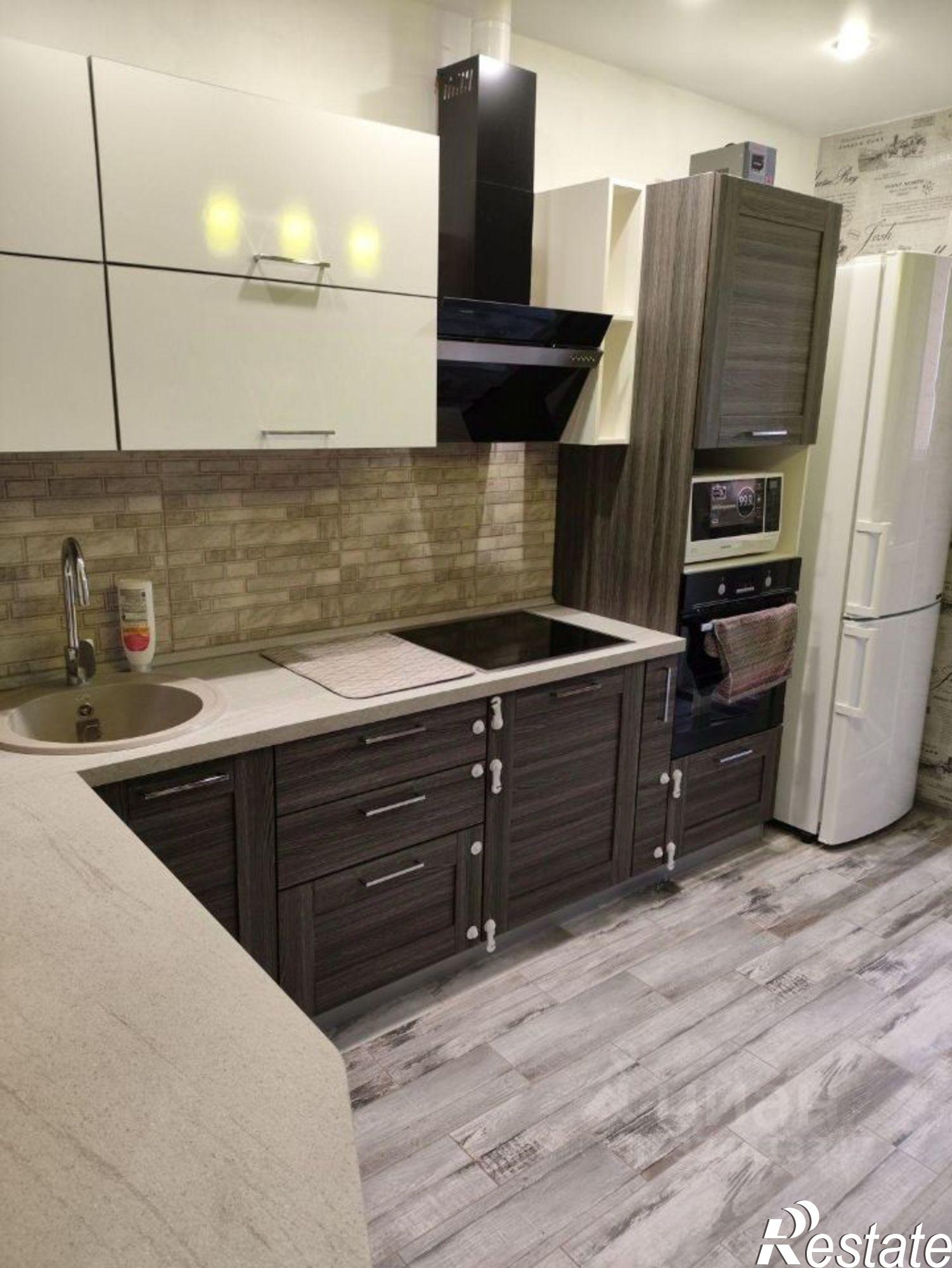 Сдать квартиру за 33 000 рублей на ул им. Героя Сарабеева В.И., 9