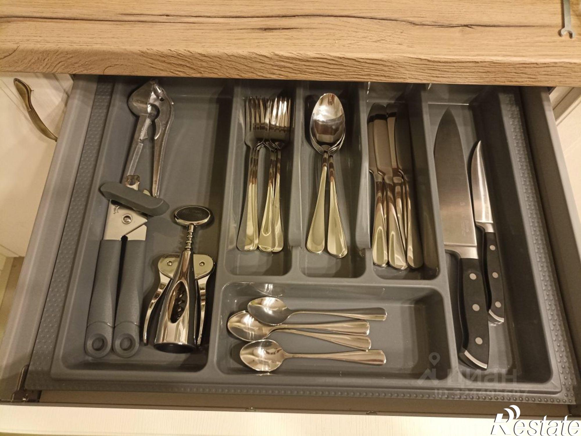 Сдать квартиру за 43 000 рублей на улица Шумана, 10