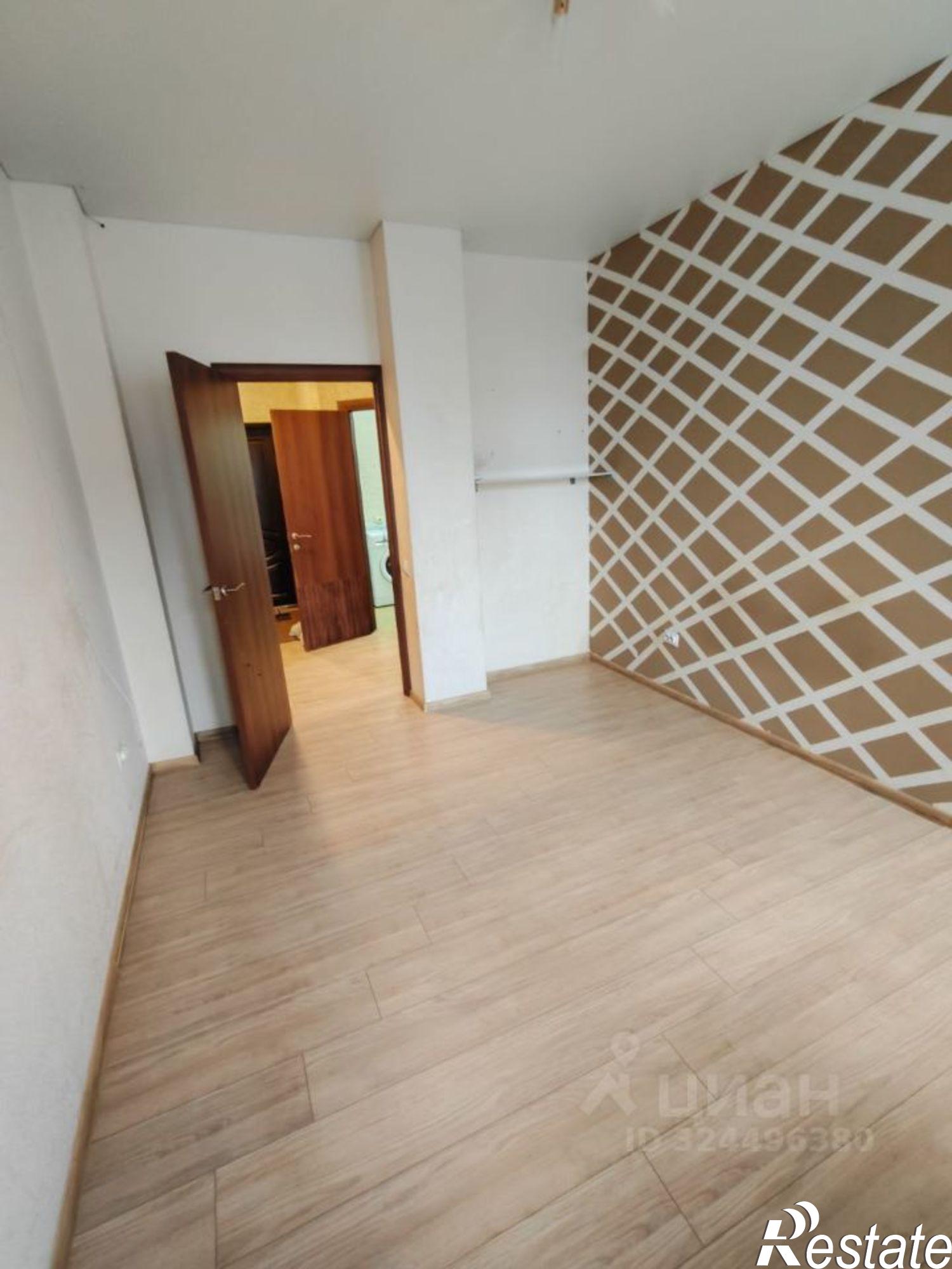 Сдать квартиру за 30 000 рублей на улица Шевцова, 1 к2