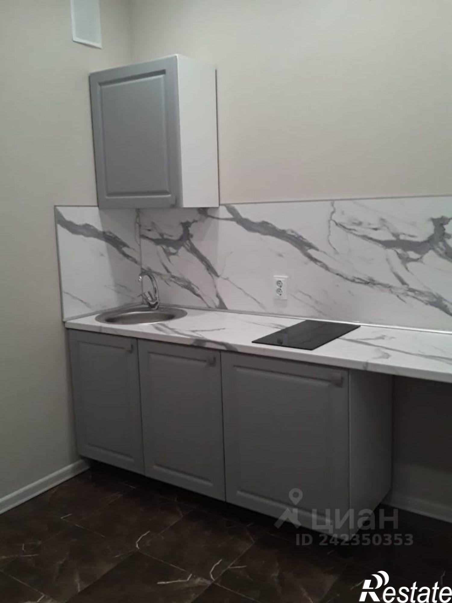 Сдать квартиру за 18 000 рублей на ул Западный Обход, 42/4