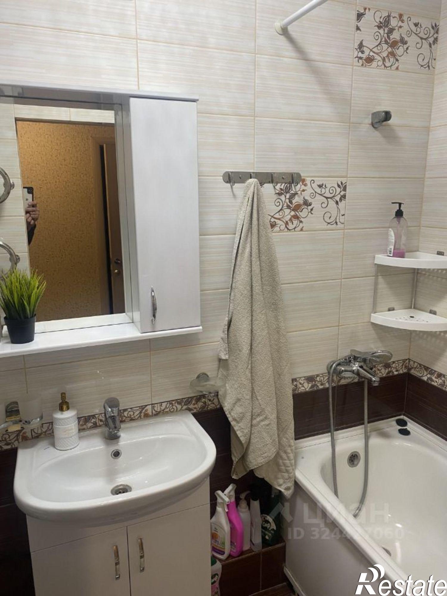 Сдать квартиру за 20 000 рублей на ул им. Сергея Есенина, 82/3