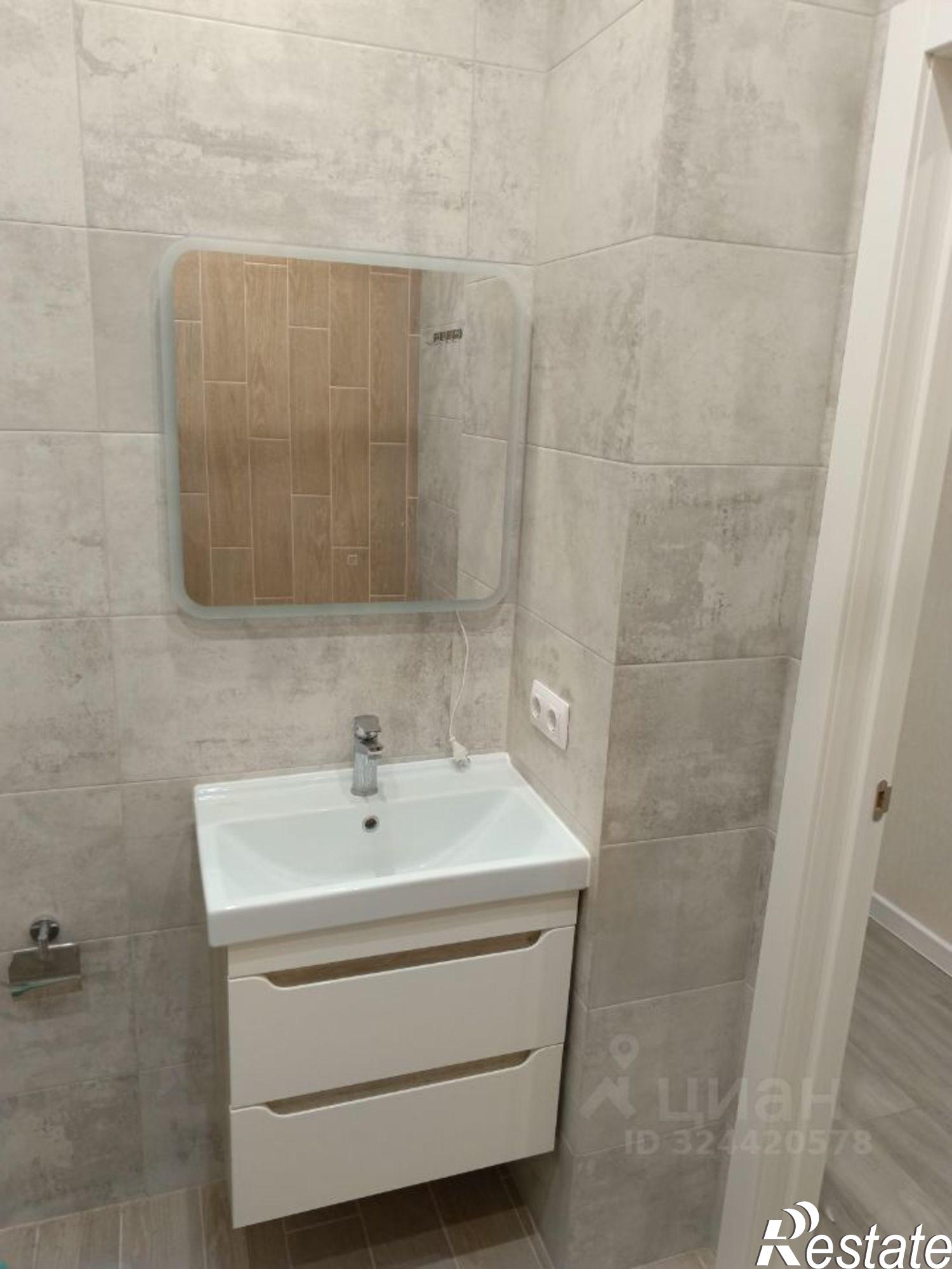 Сдать квартиру за 23 000 рублей на ул Тепличная, 50