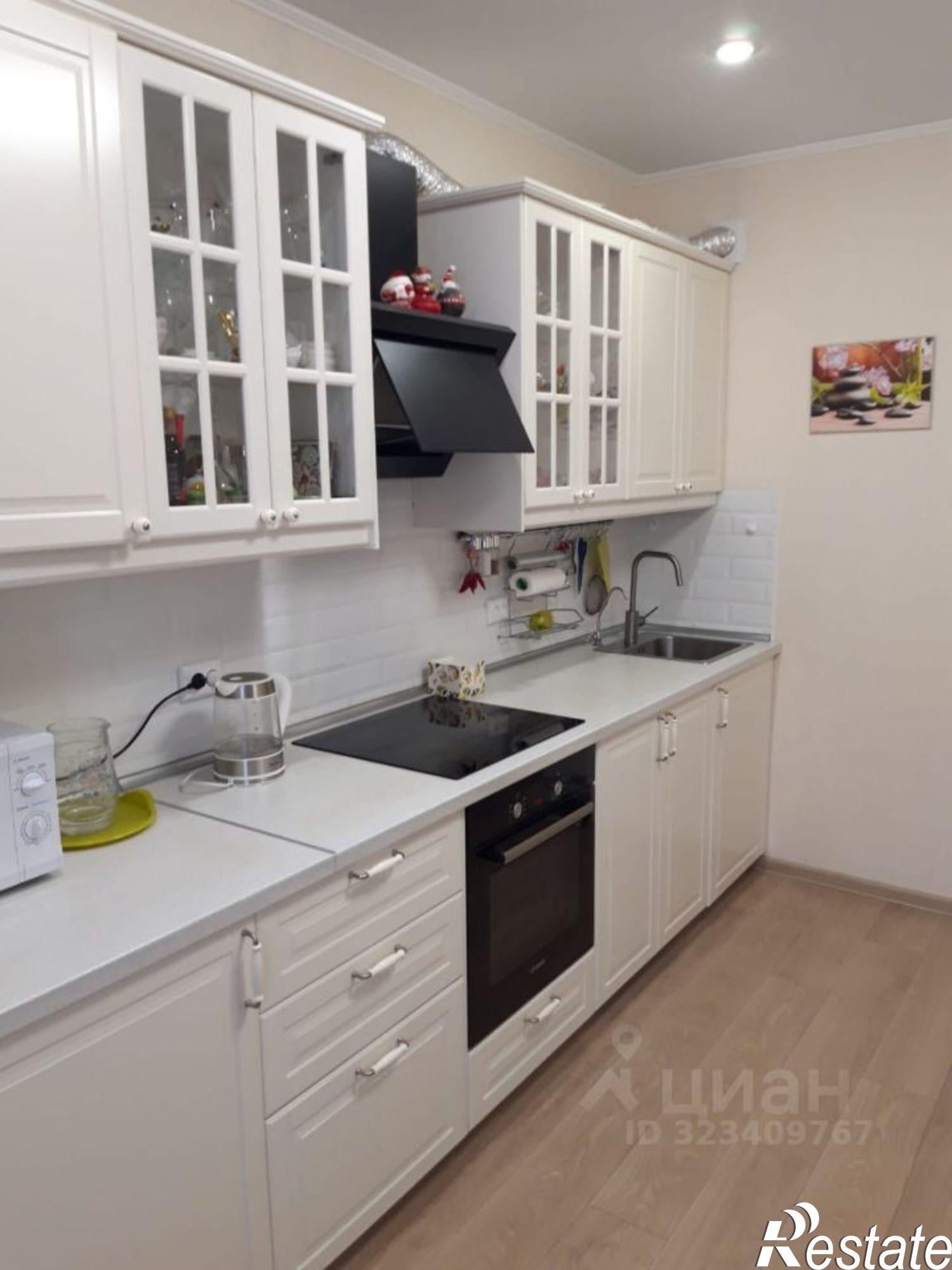 Купить квартиру за 8 200 000 рублей на улица им. Героя Яцкова И.В., 15 к2