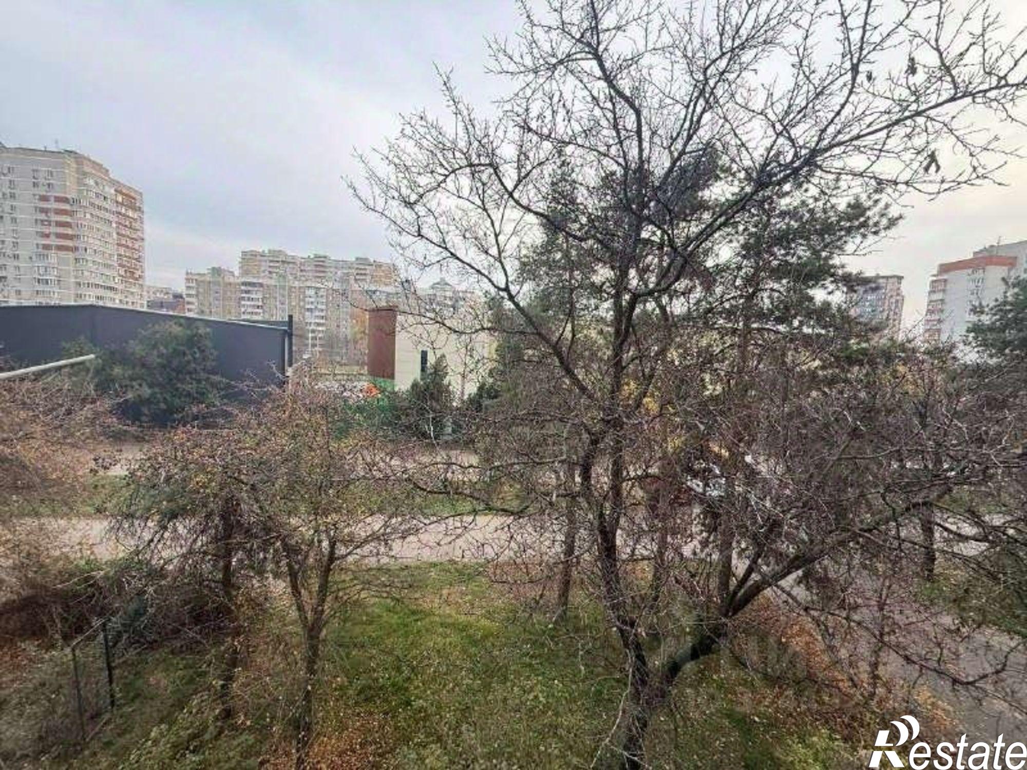 Купить квартиру за 9 500 000 рублей на пр-кт Чекистов, 3/1