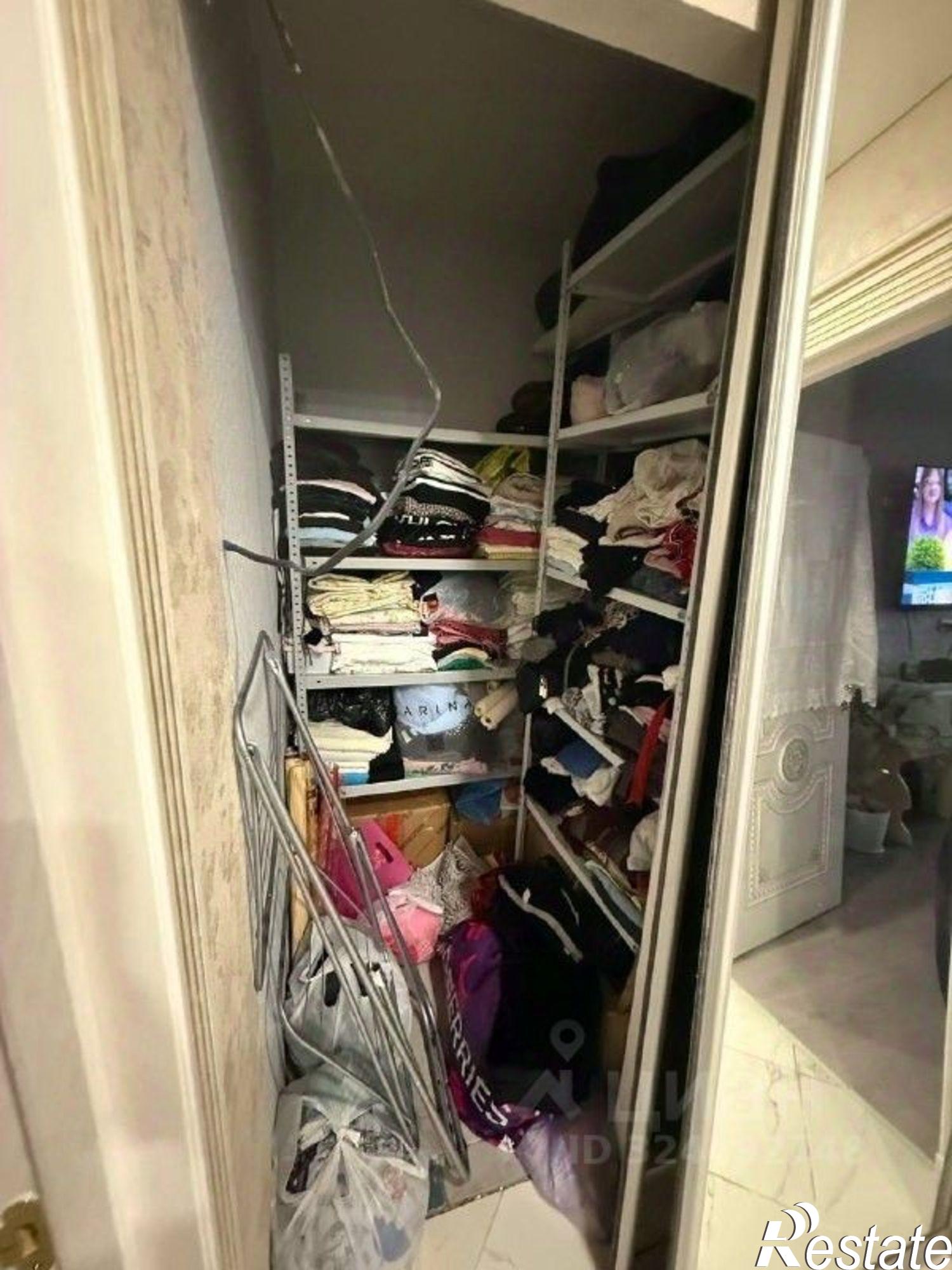 Купить квартиру за 9 500 000 рублей на пр-кт Чекистов, 3/1