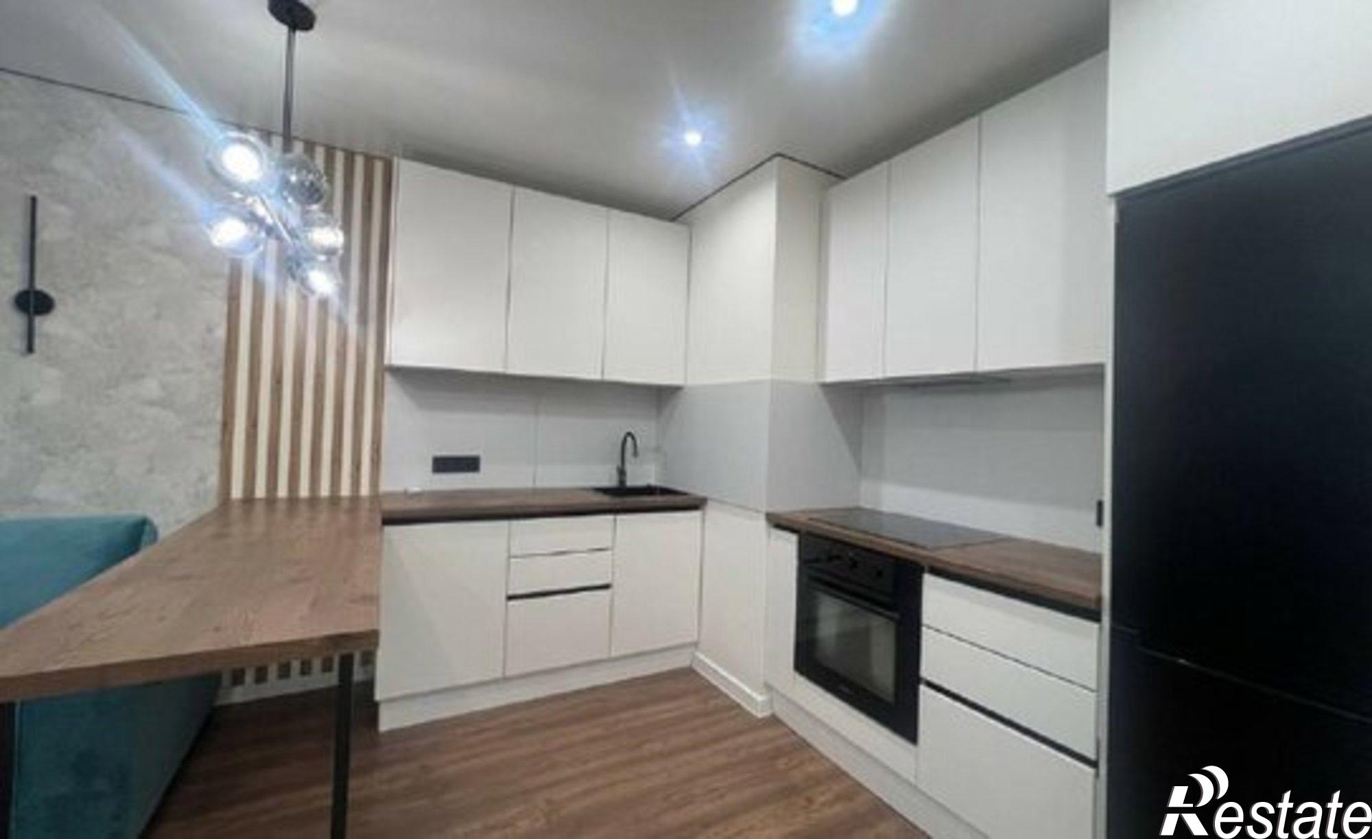 Купить квартиру за 5 100 000 рублей на улица Западный Обход, 38/1 к2