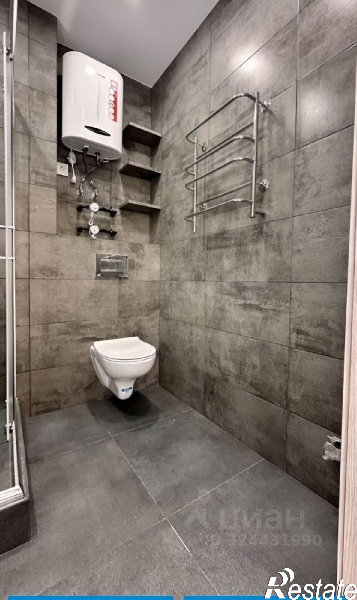 Купить квартиру за 4 350 000 рублей на улица Западный Обход, 42/4 к2