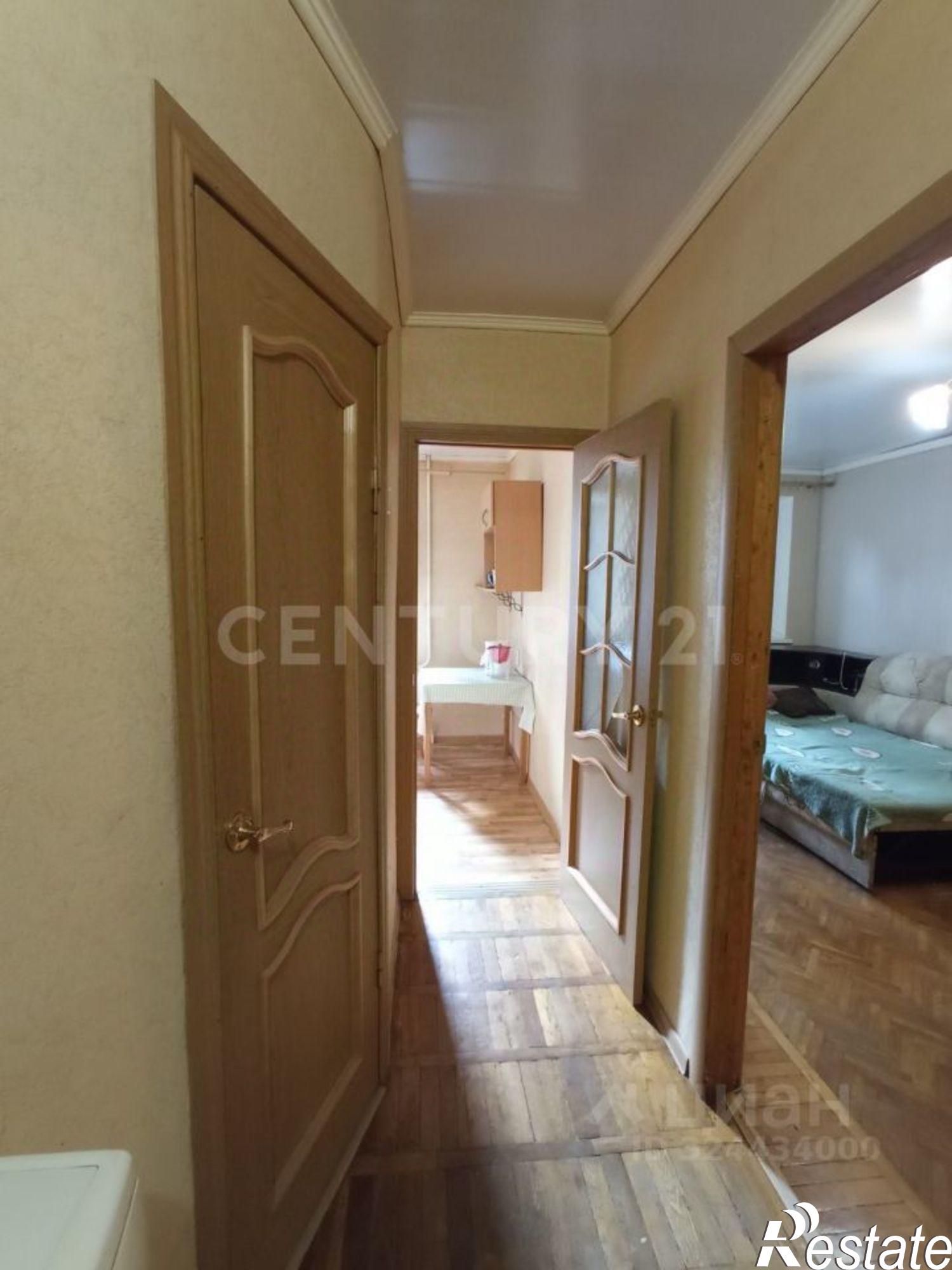 Купить квартиру за 3 450 000 рублей на Лазурная улица, 68