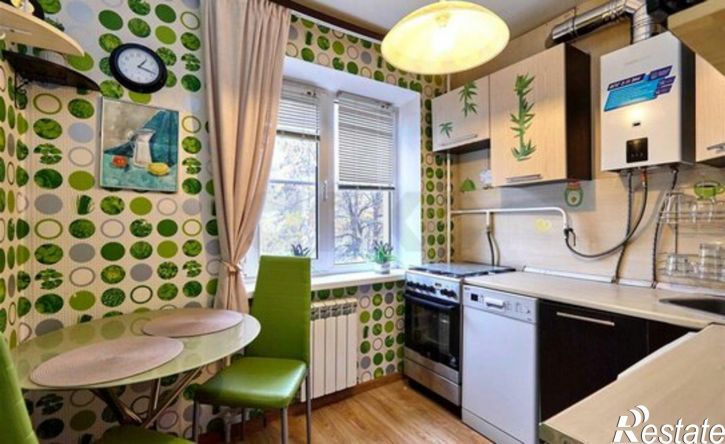 3-комн квартира улица Дзержинского, 105,  д. 105