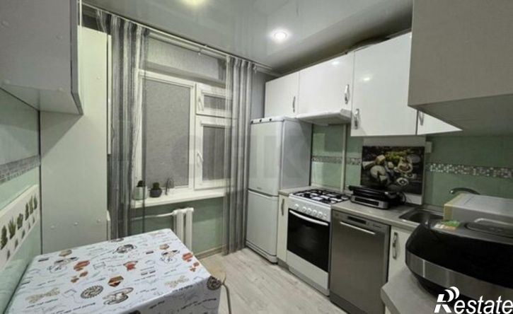 3-комн квартира улица Курчатова, 12,  д. 12