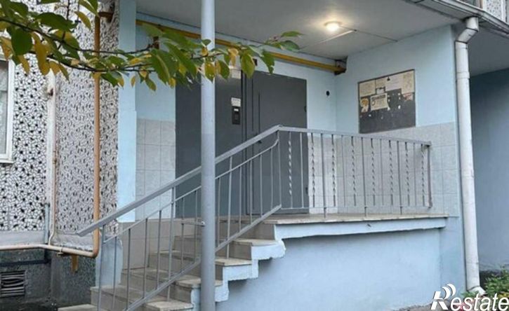 4-комн квартира улица Красных Партизан, 111,  д. 111