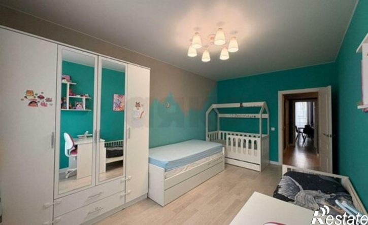 2-комн квартира ул им. Героя Георгия Бочарникова, 4,  д. 4