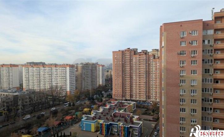 1-комн квартира ул им. Героя Яцкова И.В., 15 1,  д. 15 1,  к. 1