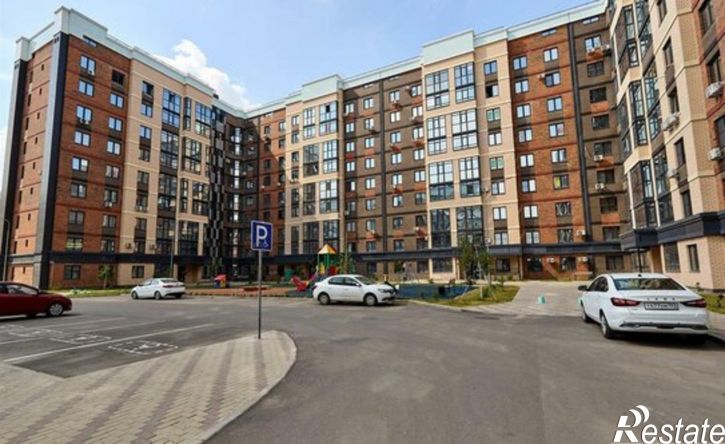 3-комн квартира ул им. генерала Корнилова, 9 3,  д. 9 3,  к. 3