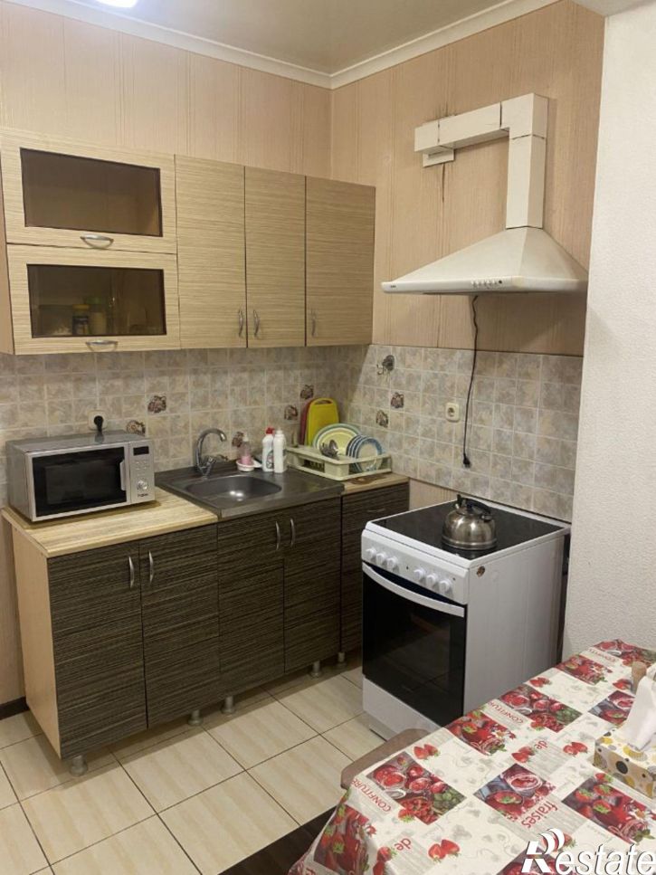 1-комн квартира ул им. Сергея Есенина, 82/3,  д. 82/3