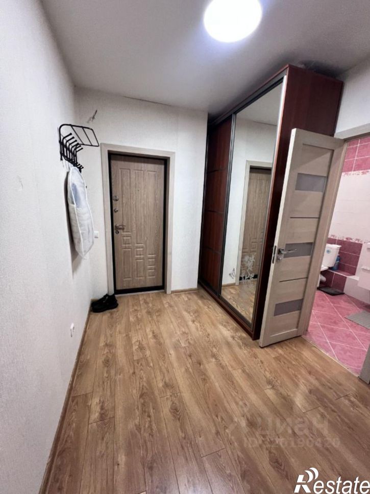 1-комн квартира ул им. 40-летия Победы, 125,  д. 125