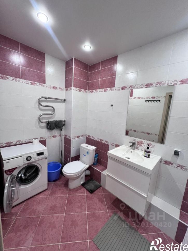 1-комн квартира ул им. 40-летия Победы, 125,  д. 125