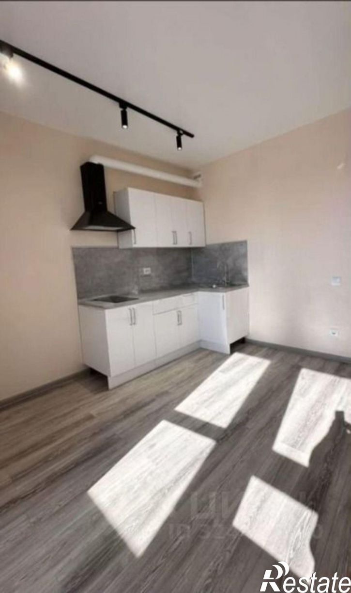 1-комн квартира улица Западный Обход, 42/4 к2,  д. 42/4 к2