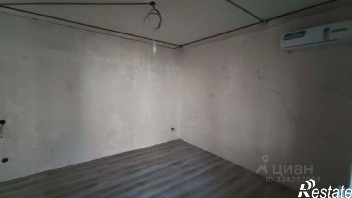 2-комн квартира Зиповская улица, 28,  д. 28