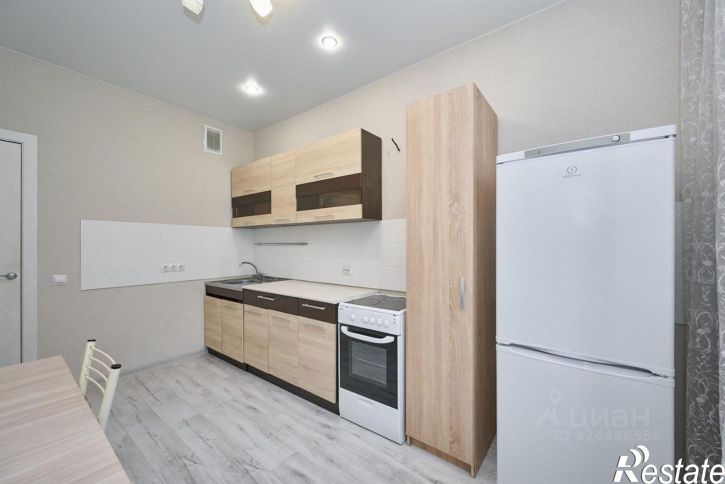 1-комн квартира ул им. Героя Яцкова И.В., 10,  д. 10