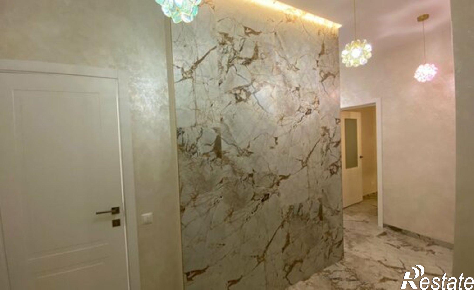 Купить квартиру за 14 200 000 рублей на ул им. Дзержинского, 135