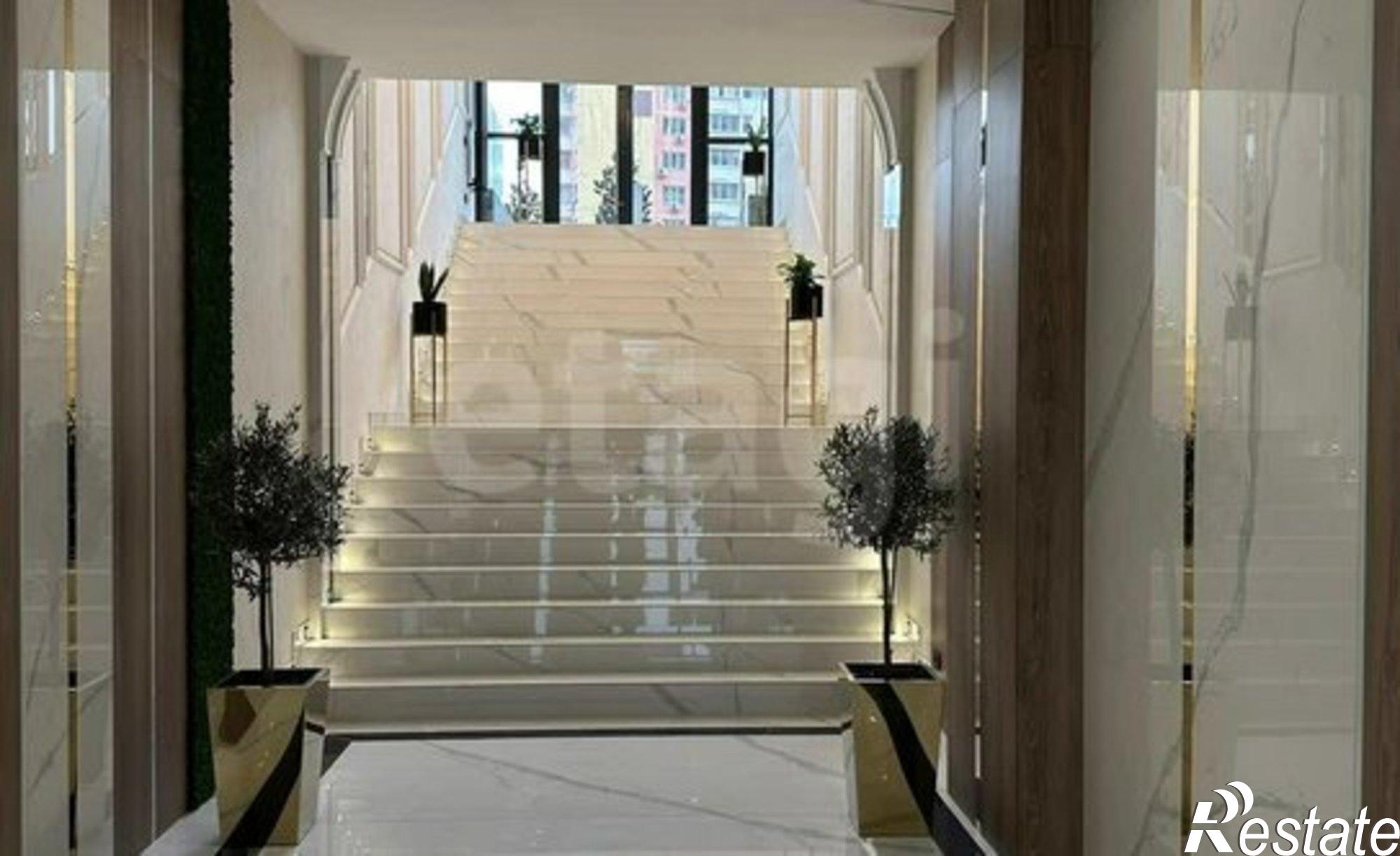 Купить квартиру за 11 200 000 рублей на ул Школьная, 3