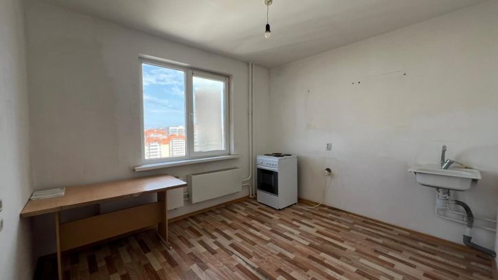 2-комн квартира им. Героя Аверкиева А.А. улица, д.10