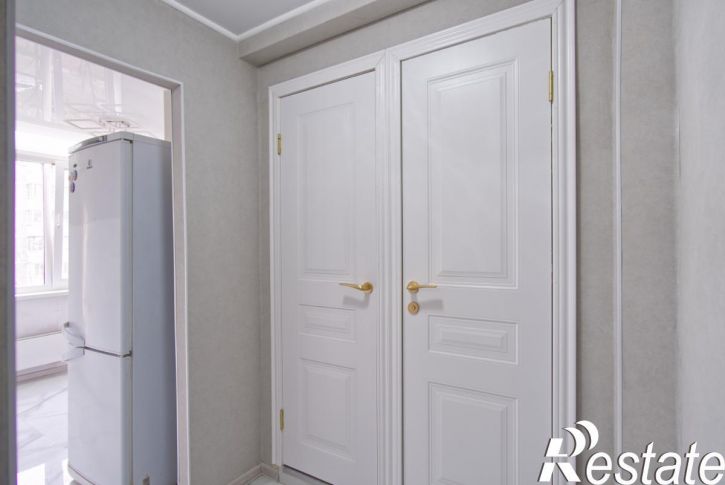 2-комн квартира пр. Чекистов, 21