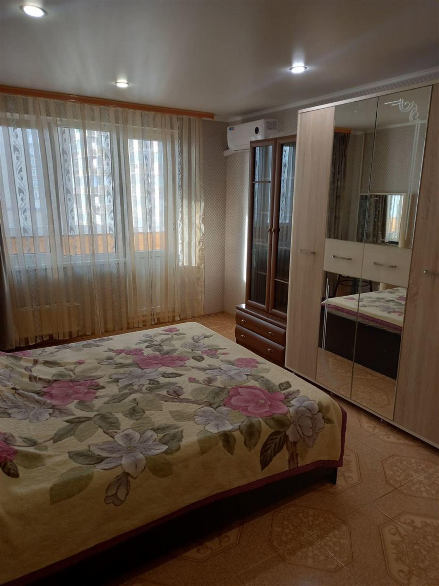 Сдать квартиру за 25 000 рублей на ул им. 40-летия Победы, д. 146/7