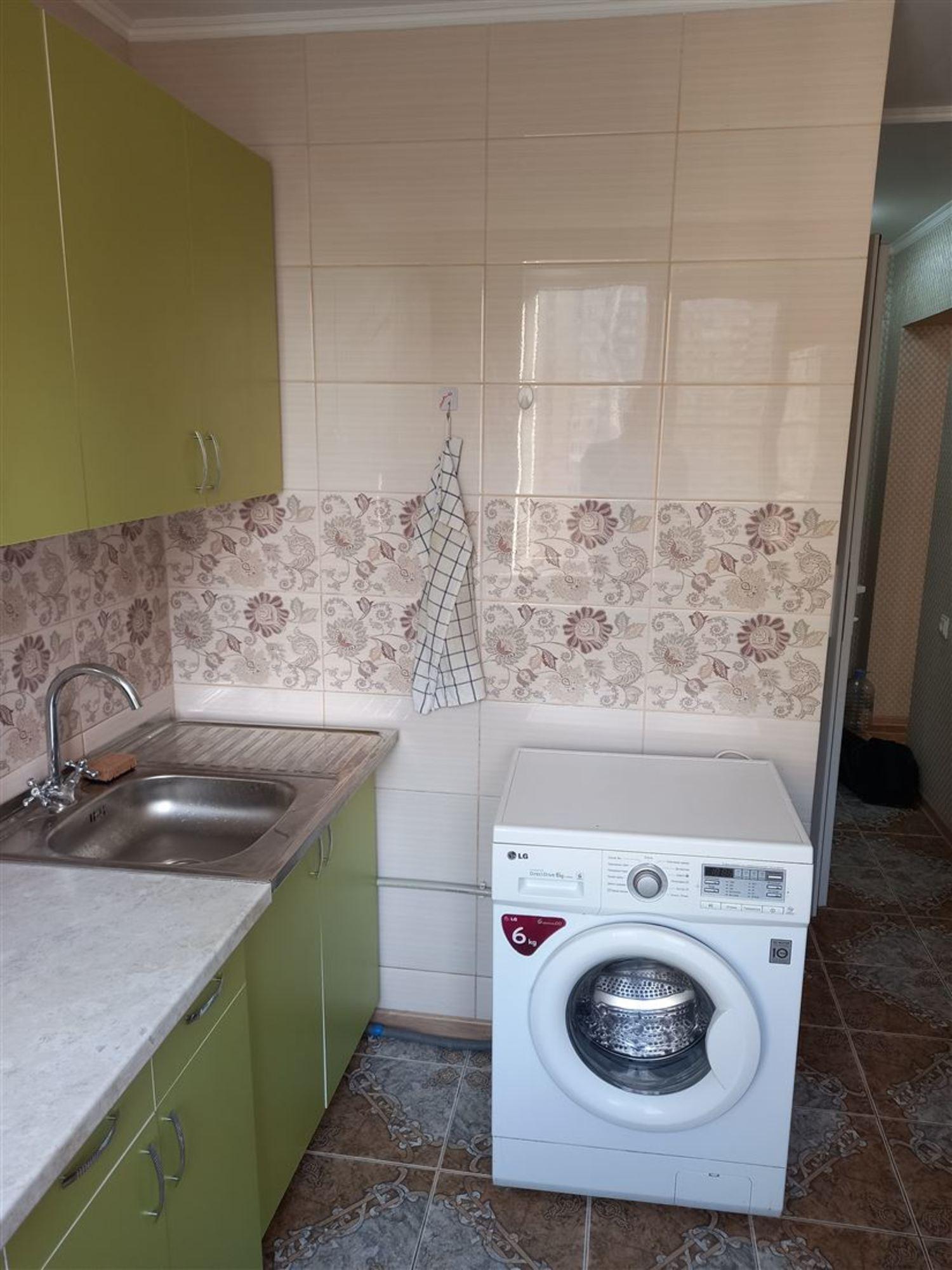 Сдать квартиру за 25 000 рублей на ул им. 40-летия Победы, д. 146/7