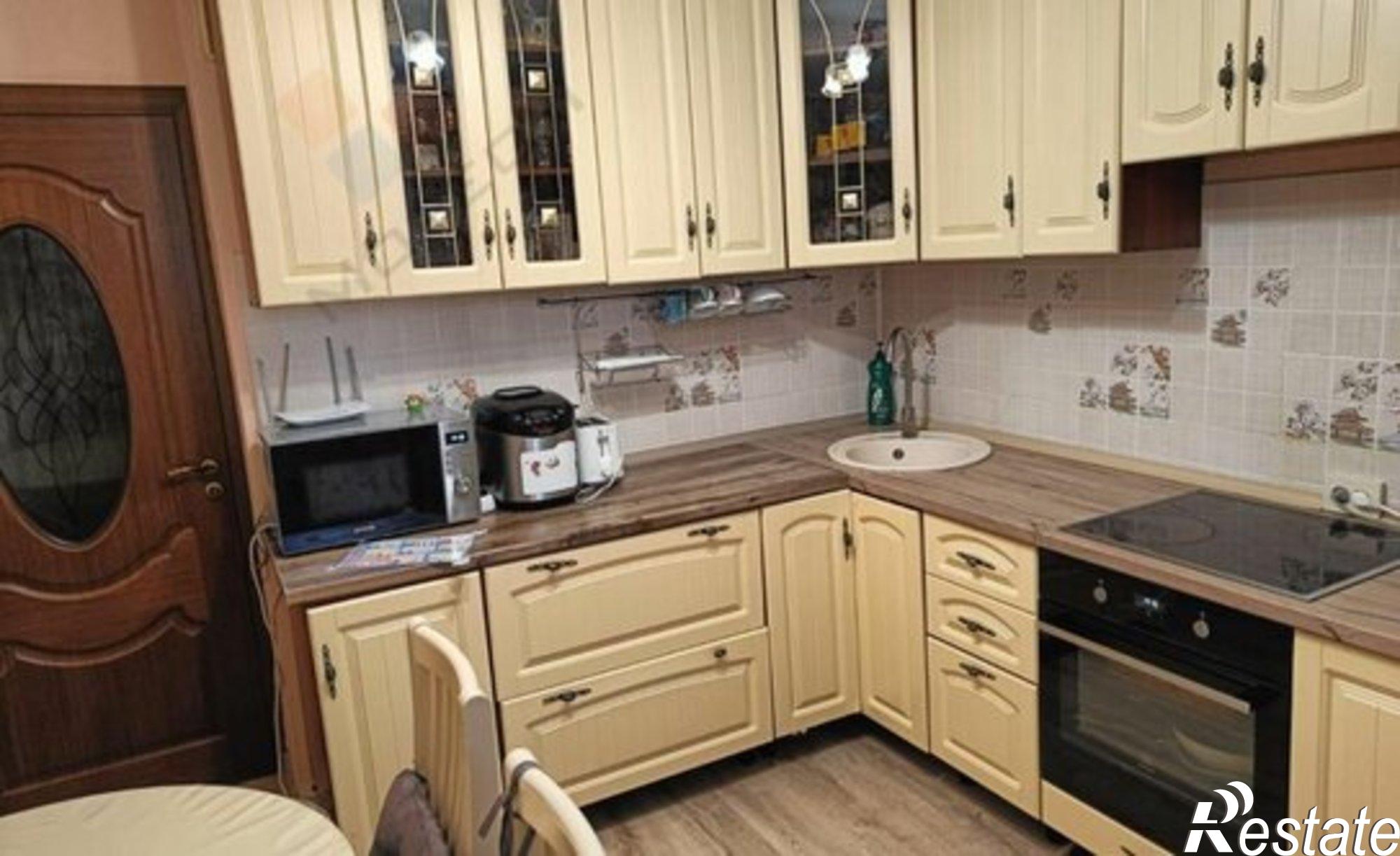 Купить квартиру за 5 000 000 рублей на улица Котлярова, 18