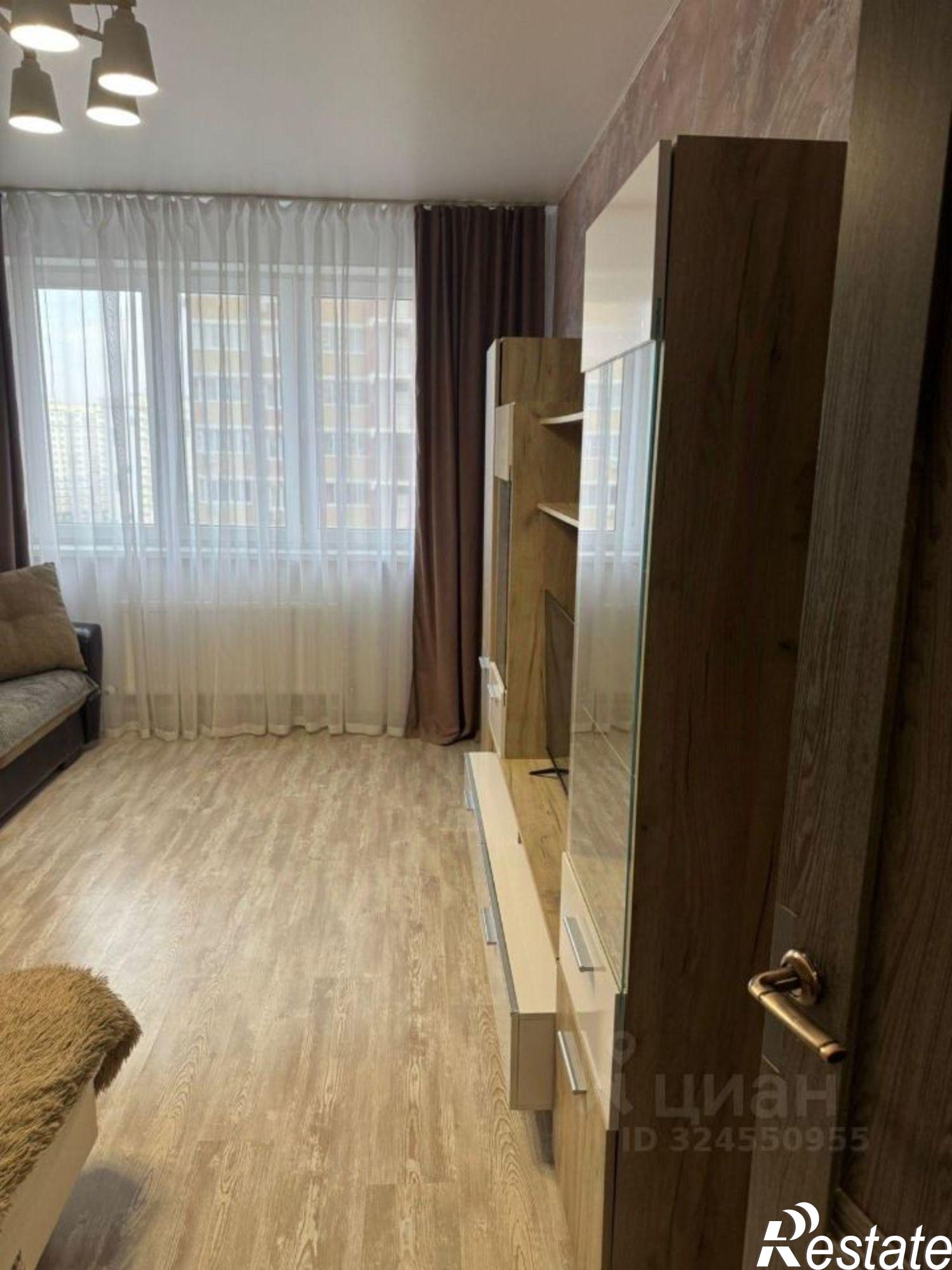 Сдать квартиру за 24 000 рублей на ул им. Валерия Гассия, 3