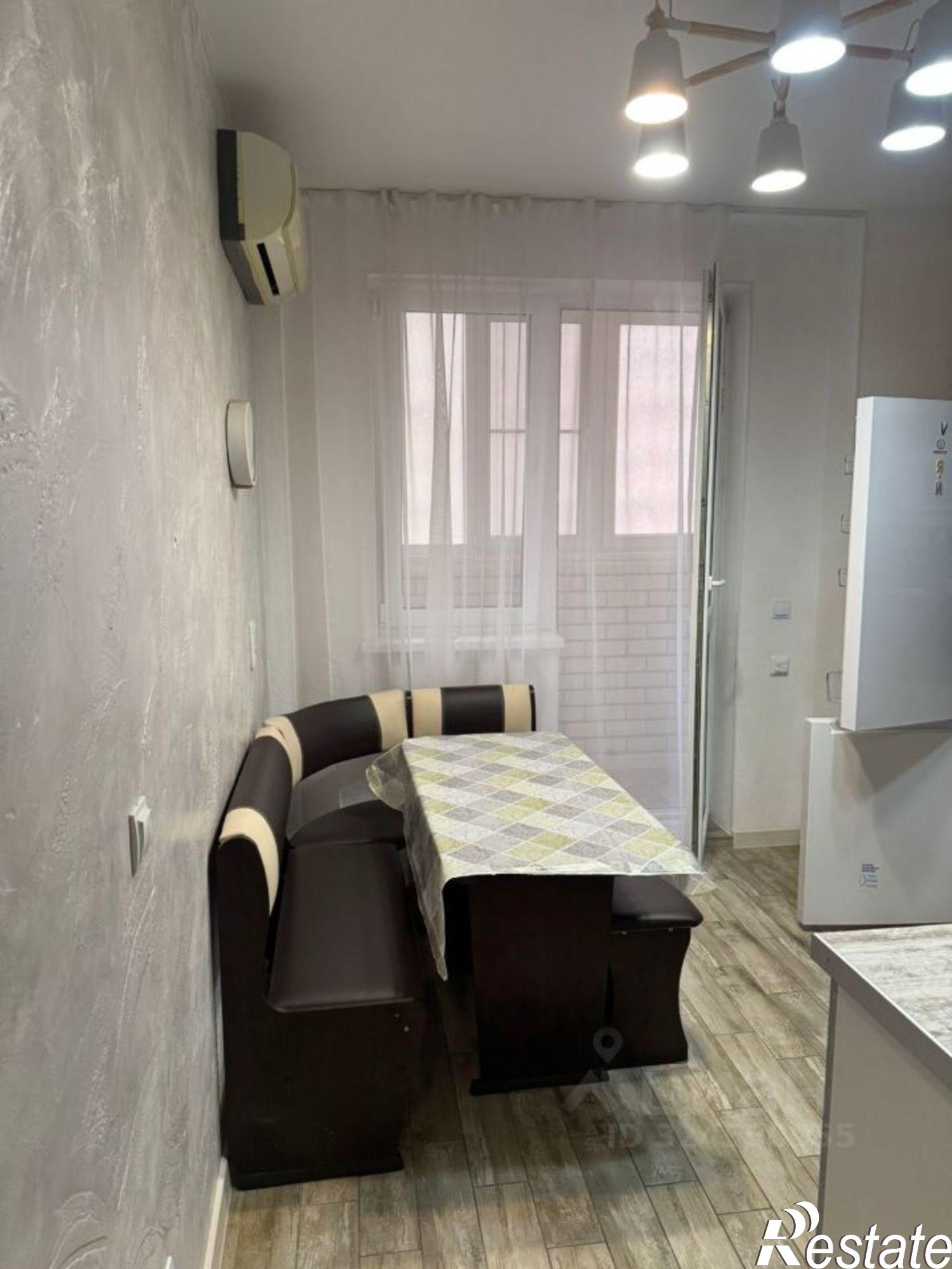 Сдать квартиру за 24 000 рублей на ул им. Валерия Гассия, 3