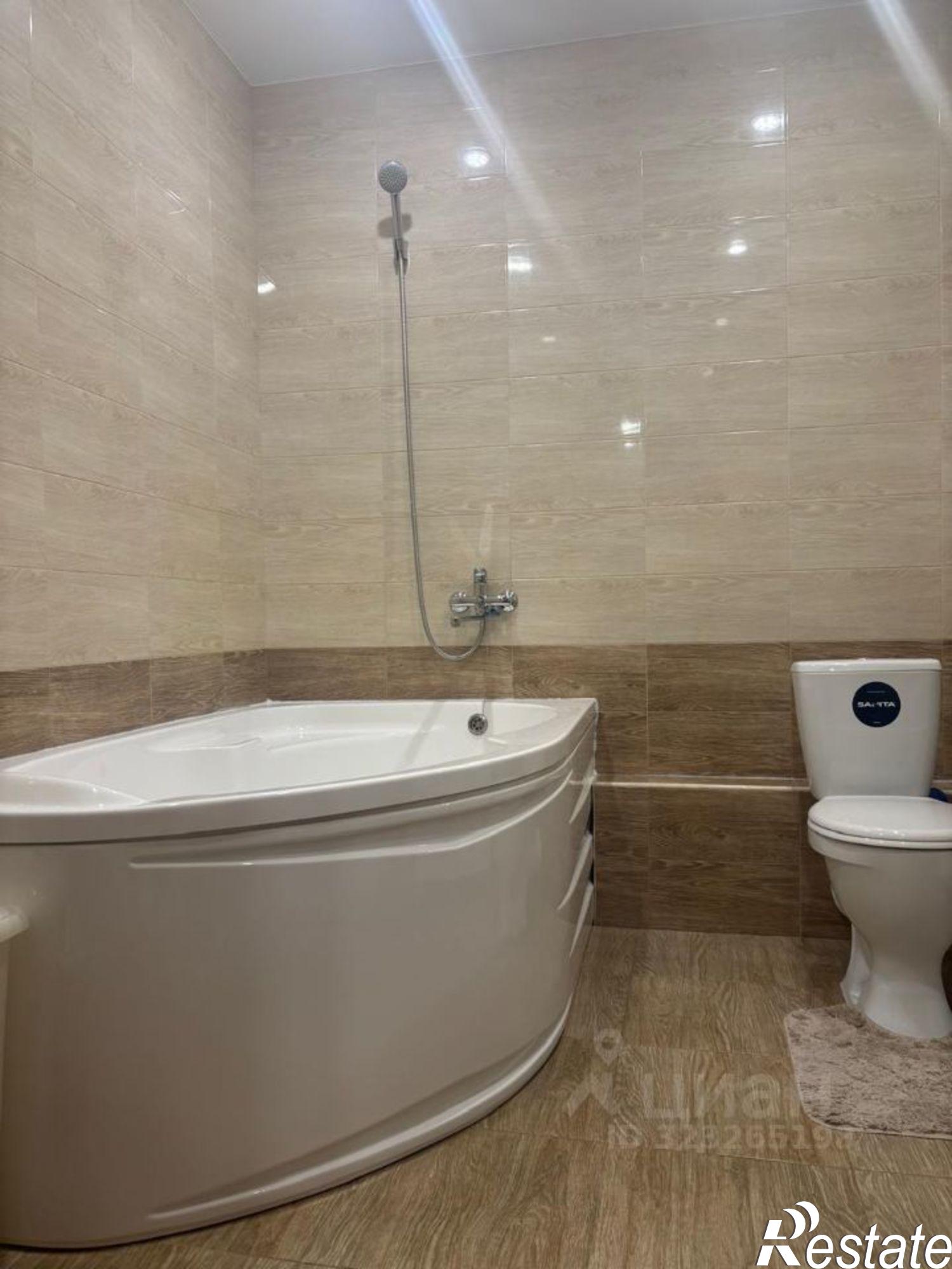 Сдать квартиру за 32 000 рублей на ул Восточно-Кругликовская, 42/3 1