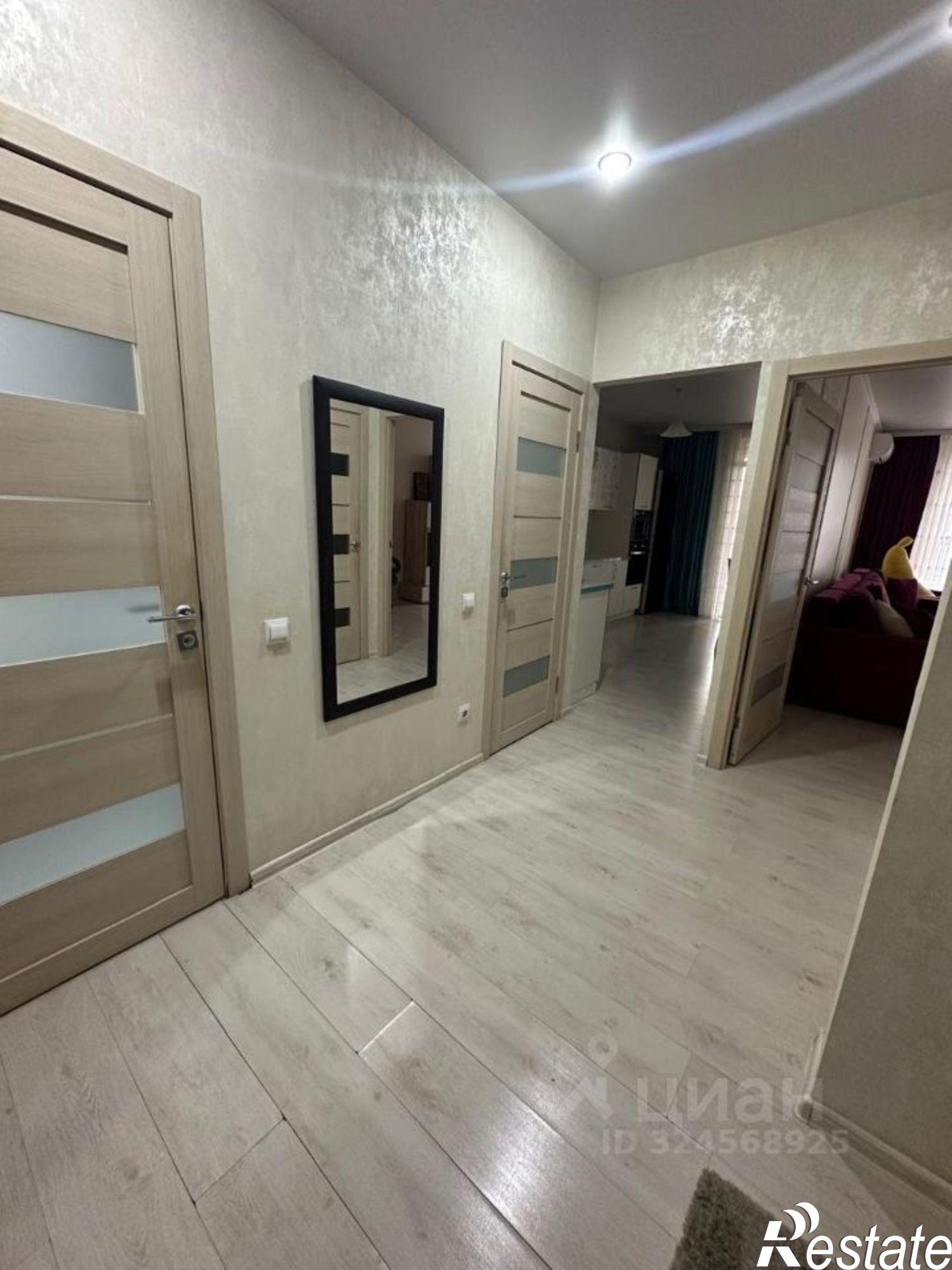 Сдать квартиру за 40 000 рублей на ул Красная, 176 5/1