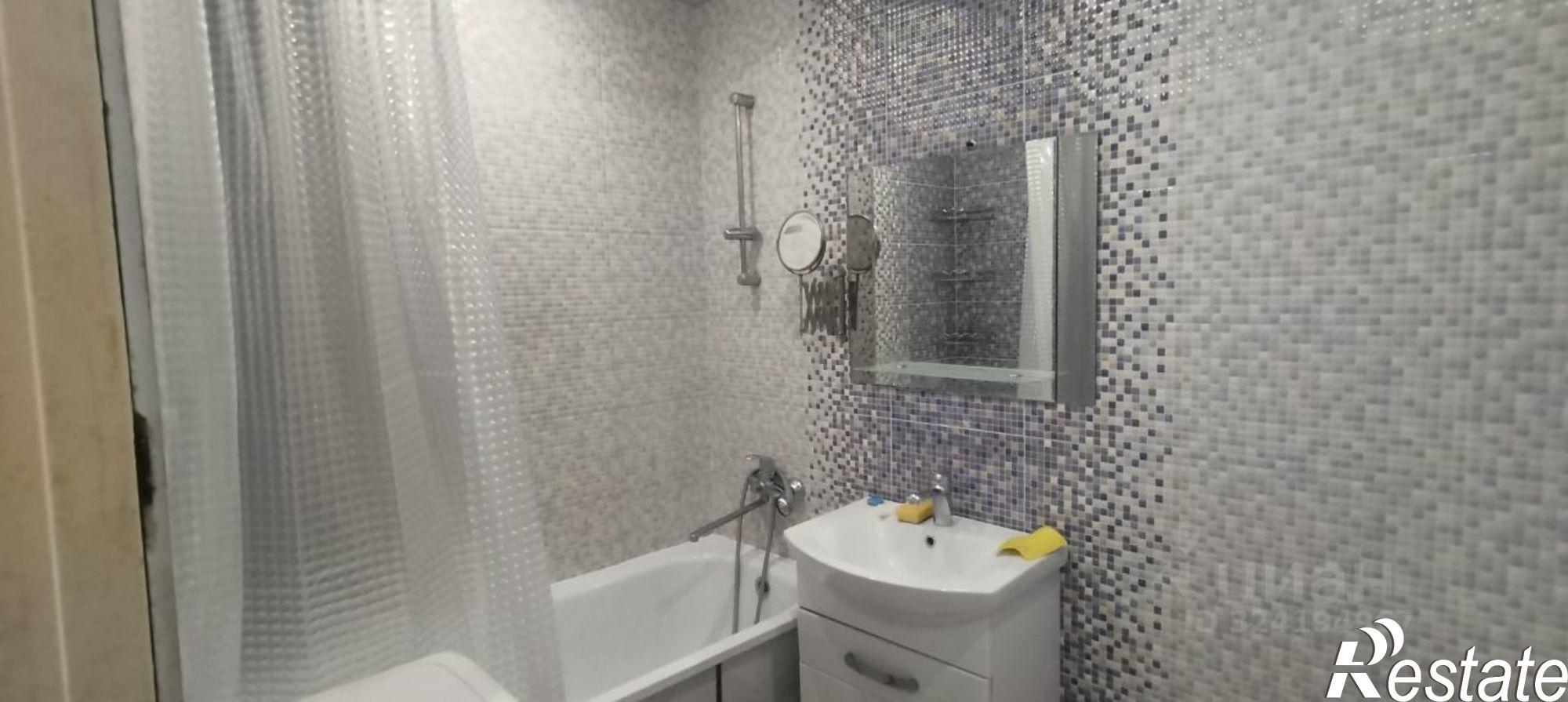 Сдать квартиру за 29 000 рублей на ул им. Котлярова Н.С., 17