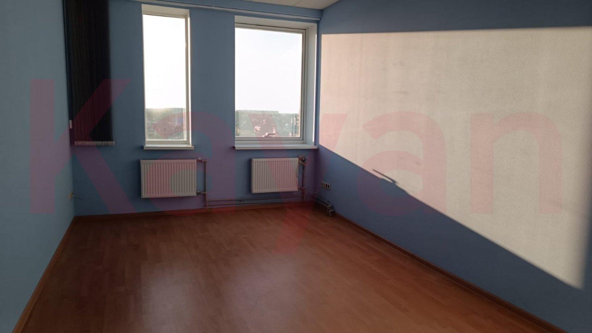 Сдать офис, помещение под офис за 322 000 рублей на Индустриальная ул.