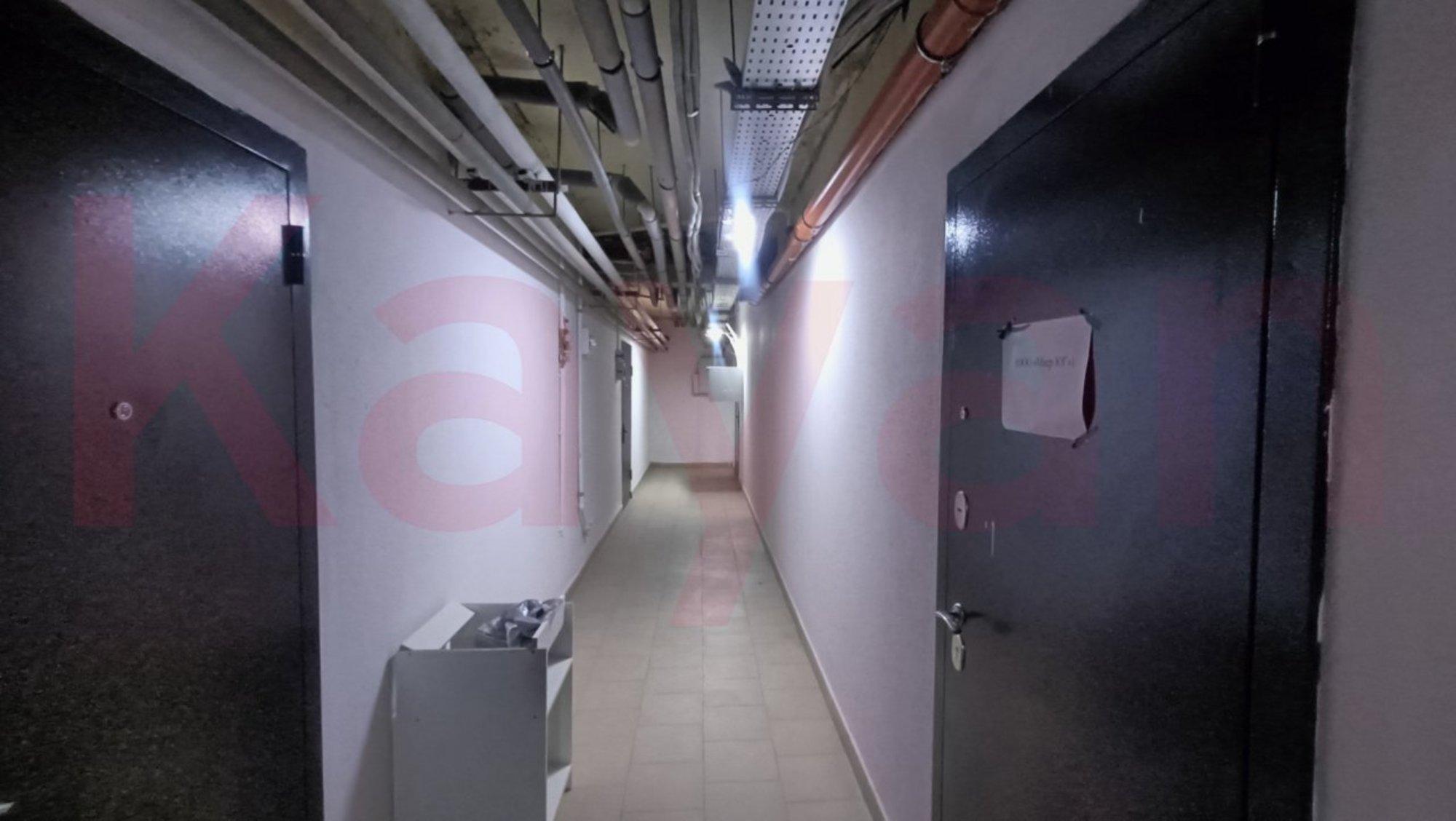 Купить офис, помещение под офис за 2 300 000 рублей на Заполярная ул.