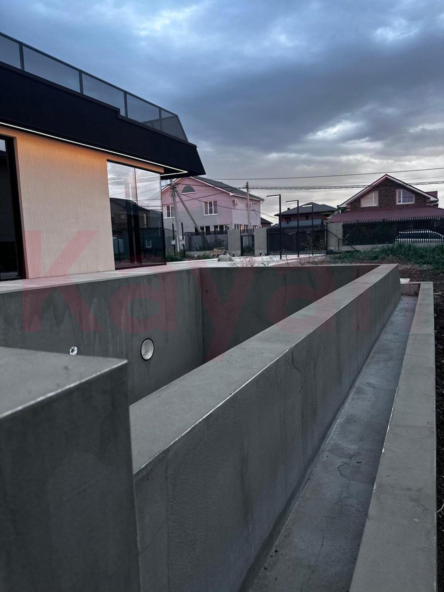 Купить дачу, дом, коттедж за 40 000 000 рублей на им. Писателя Василенко Г.И. ул.