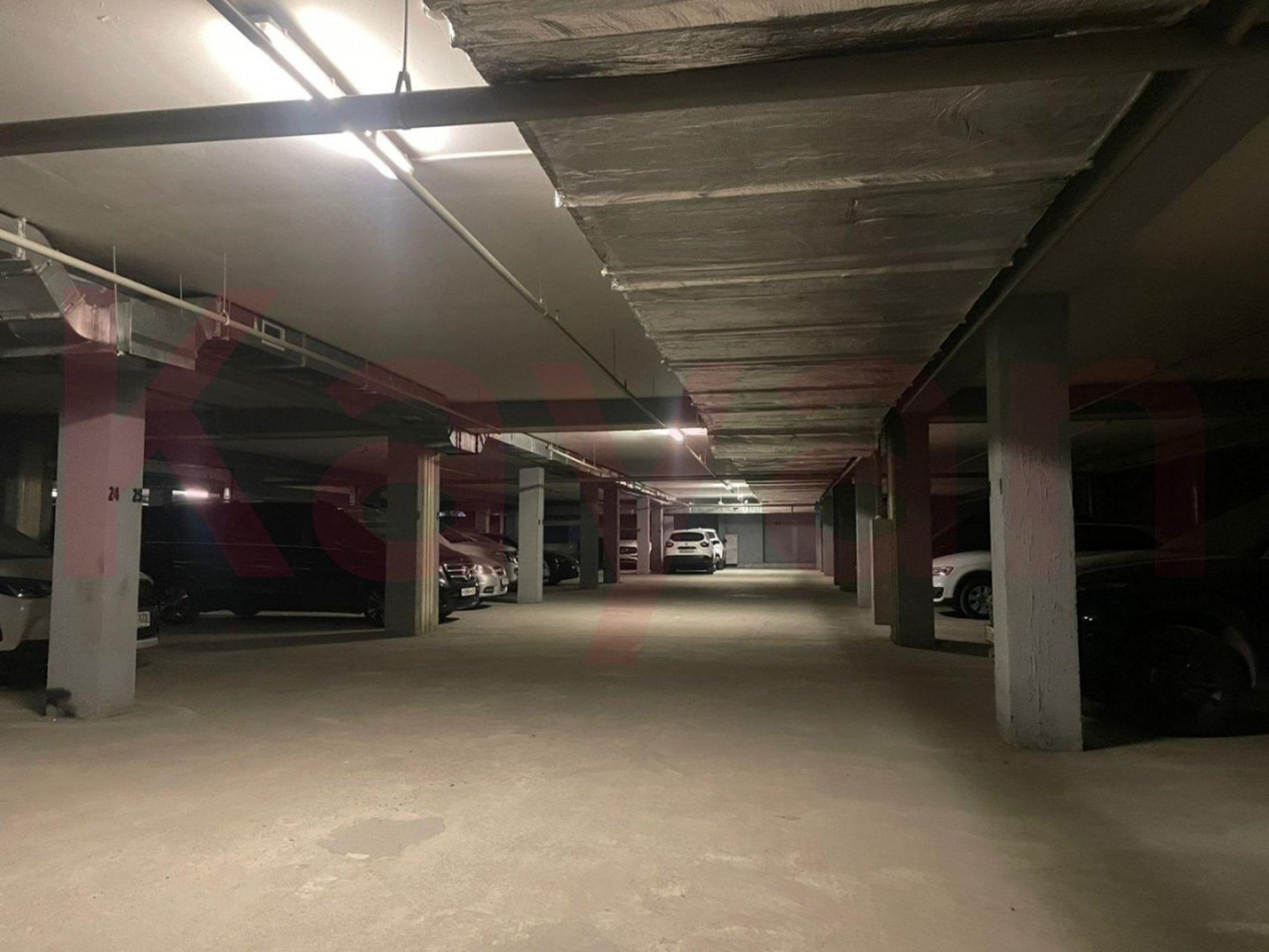 Купить гараж, место в паркинге за 1 000 000 рублей на Жлобы ул.