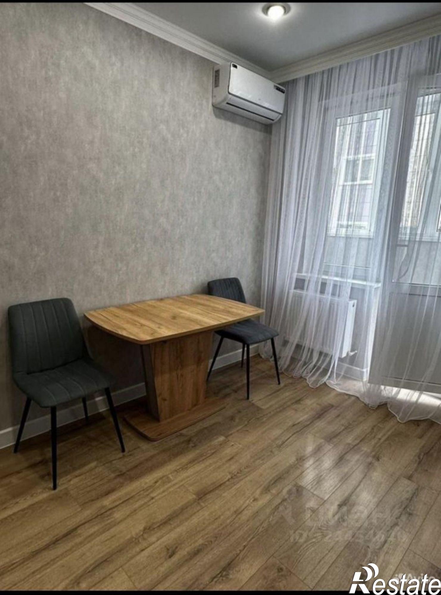 Сдать квартиру за 28 000 рублей на улица Краеведа Соловьёва, 6 к2