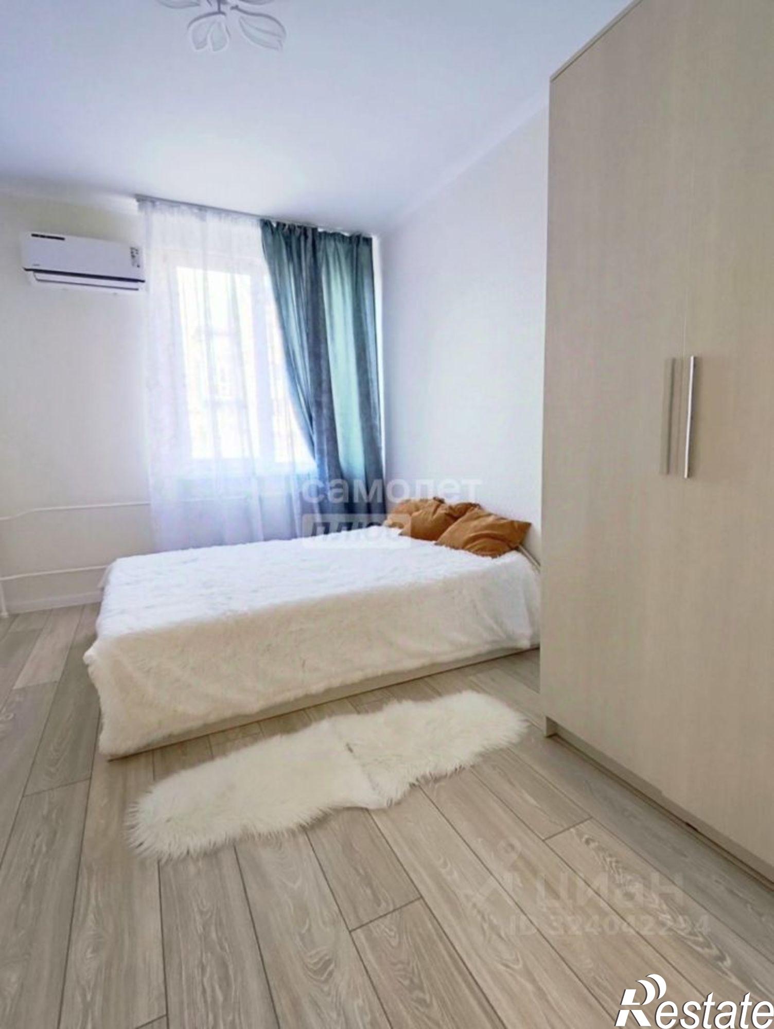 Сдать квартиру за 27 000 рублей на ул Венецианская, 8