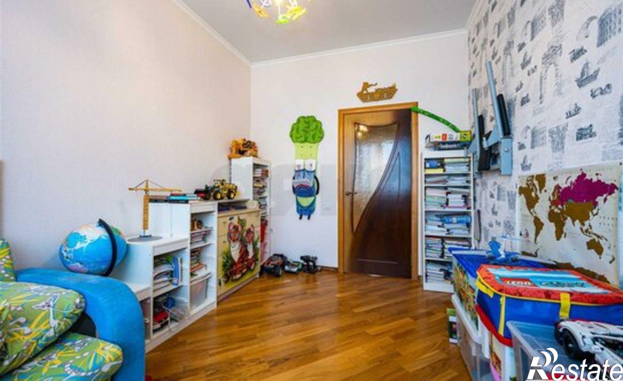 Купить квартиру за 7 300 000 рублей на ул им. Серова, 50