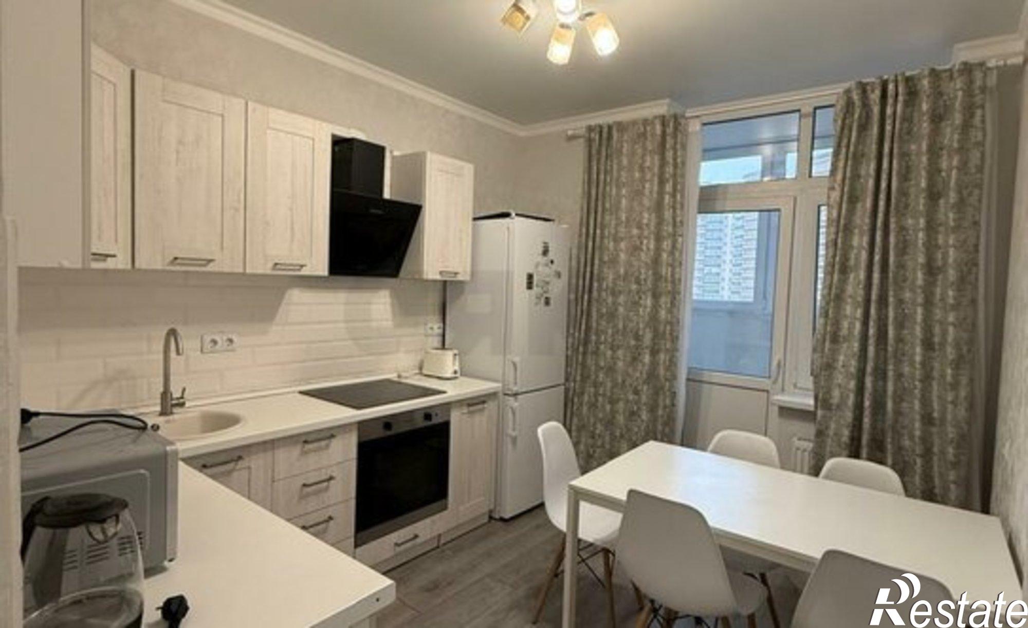 Купить квартиру за 7 000 000 рублей на ул им. Героя Яцкова И.В., 9 3