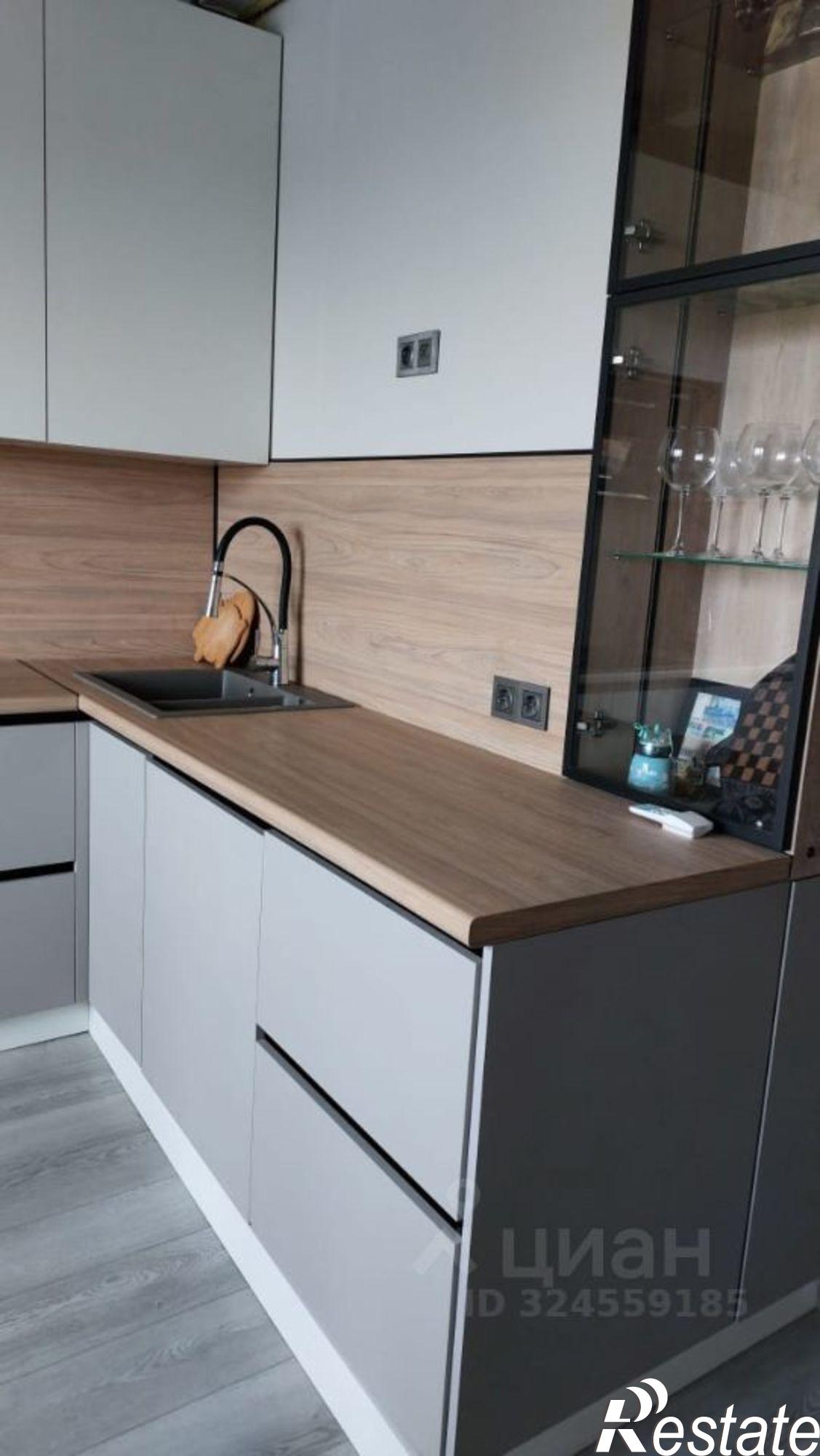 Сдать квартиру за 60 000 рублей на улица Мурата Ахеджака, 12 к10