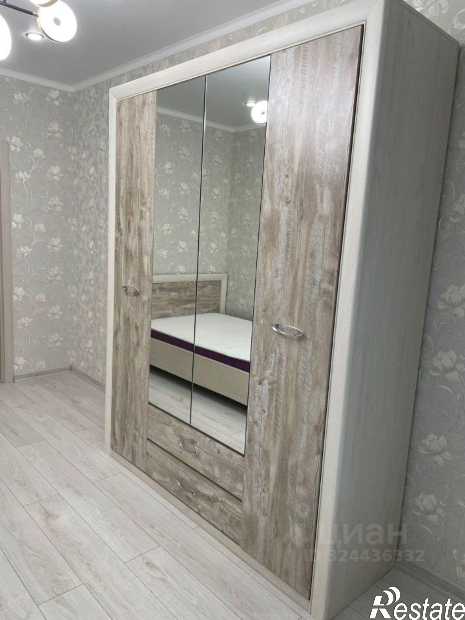 Сдать квартиру за 80 000 рублей на Фестивальная улица, 6