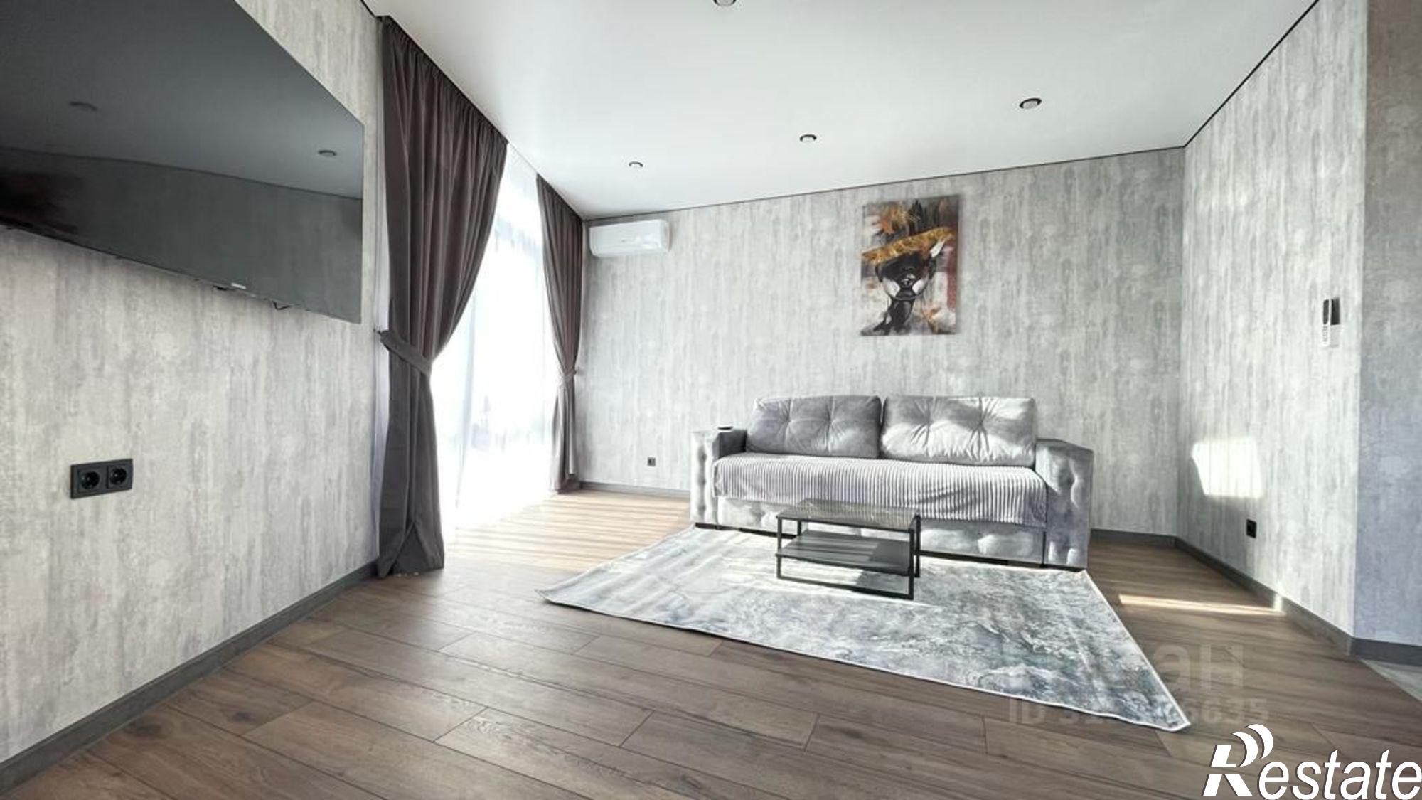 Сдать квартиру за 130 000 рублей на ул Гаражная, 87 1