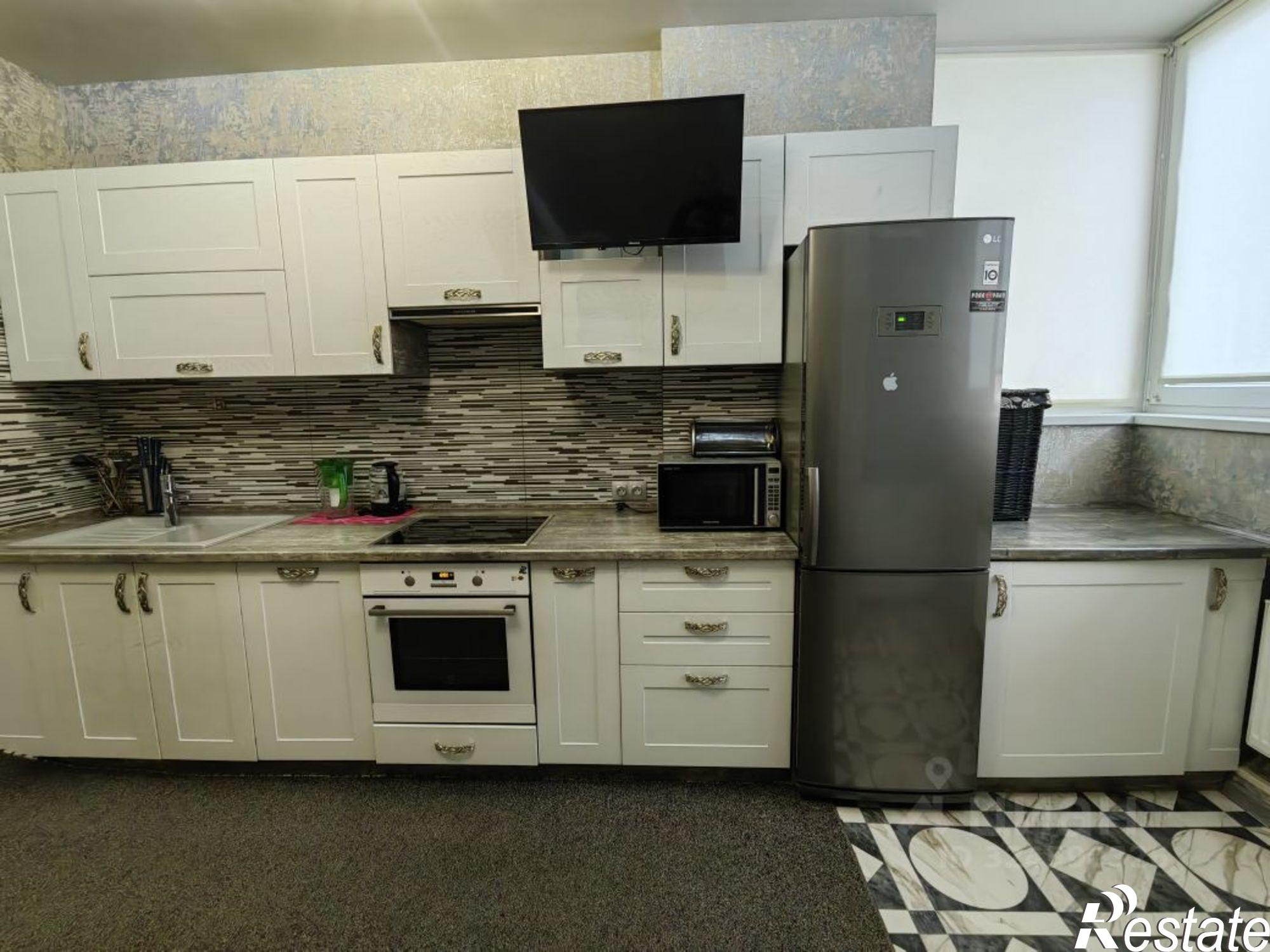 Сдать квартиру за 40 000 рублей на ул Памяти Чернобыльцев, 1