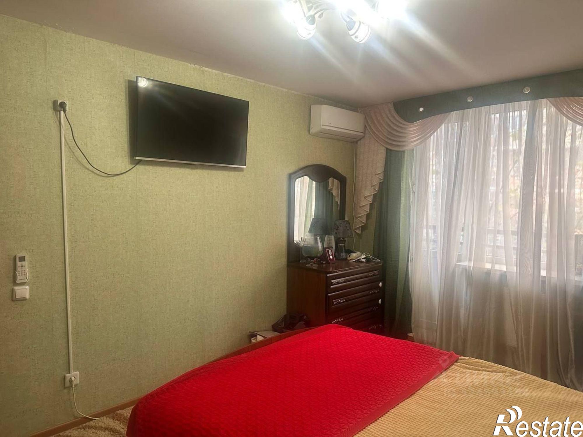 Сдать квартиру за 40 000 рублей на ул им. Дзержинского, 54/11