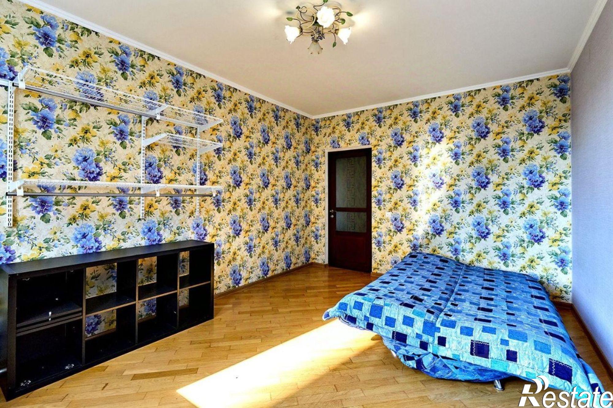 Купить квартиру за 13 500 000 рублей на ул Минская, 122/6